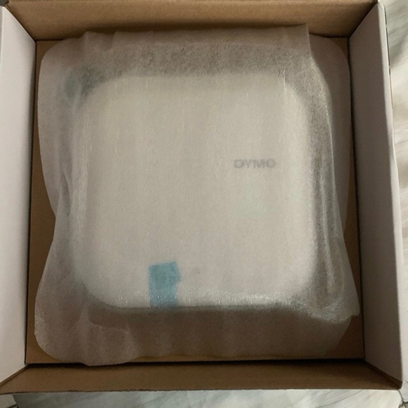 Dymo Mobile Labeler - Picture 6 of 11